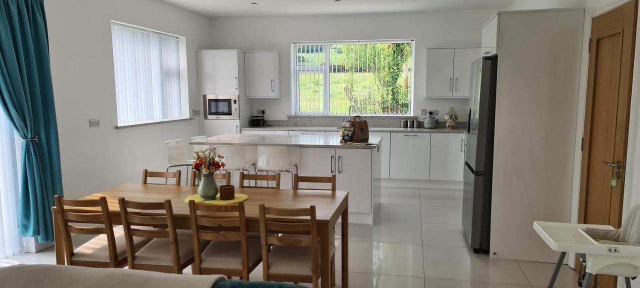 Annie'S House With Thermal Health Spa Moville Esterno foto